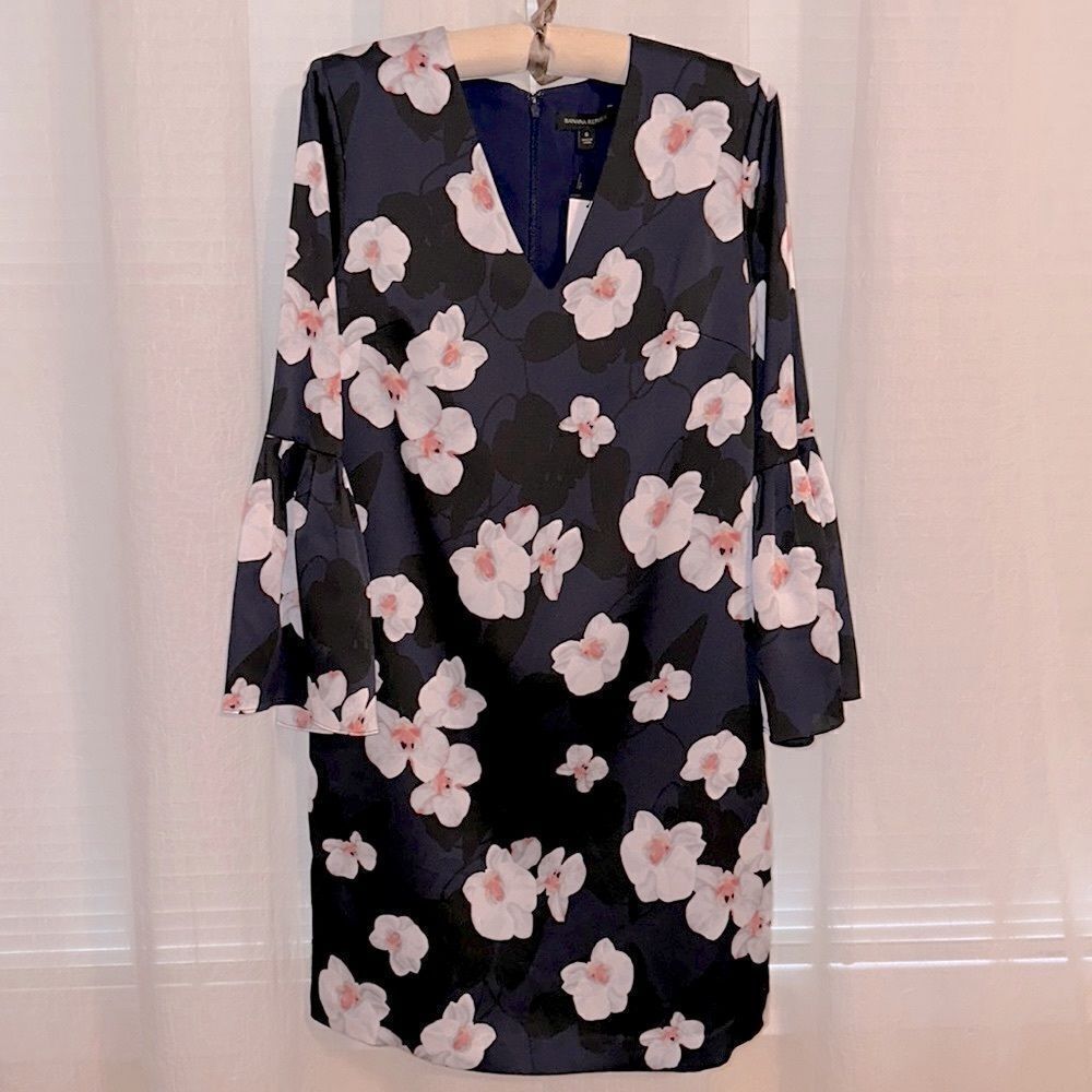 BR 6 Navy White Pink Orchid Bell Sleeve V Neck Back Zip Shift Dress